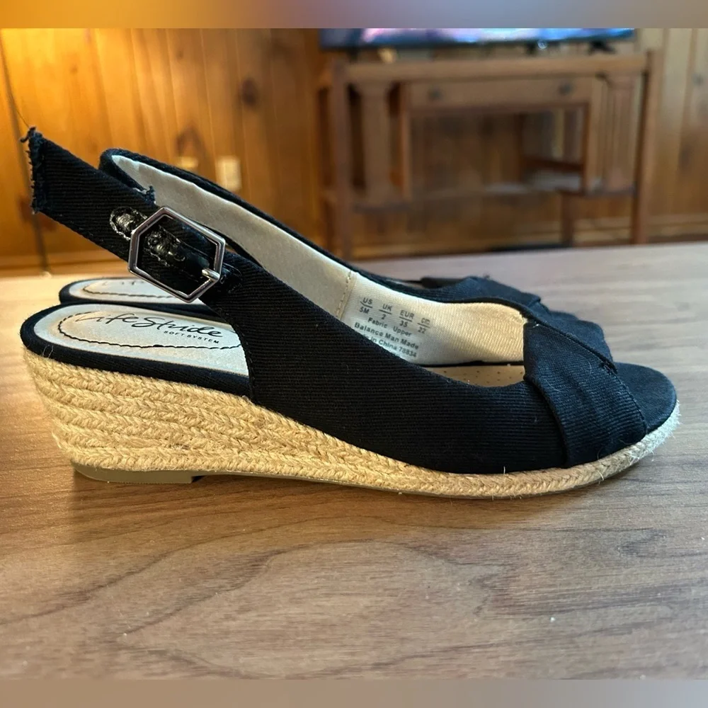 LifeStride espadrilles sz 5 black, Flex Soft System, dressy casual, chic, beach